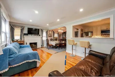 57 Carol Street, Lynbrook, NY 11563 - Photo 4