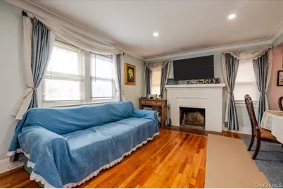 57 Carol Street, Lynbrook, NY 11563 - Photo 6