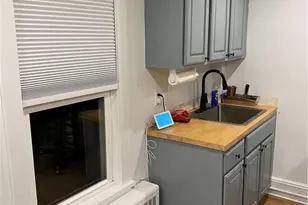 50 Ridge St, Pearl River, NY 10965 - Photo 2