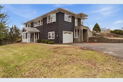 27 Allapartus Circle, Ossining, NY 10562 - Photo 2