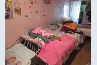 74 Eisenhower Avenue, Brentwood, NY 11717 - Photo 8