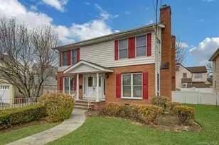 97 Bradley Rd, Scarsdale, NY 10583 - Photo 2