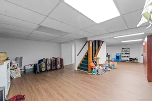 19 Austin Ln, East Northport, NY 11743 - Photo 28