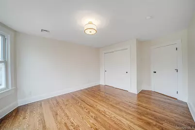 61 Ocean Avenue, Islip, NY 11751 - Photo 32