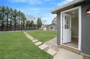 61 Ocean Ave, Islip, NY 11751 - Photo 44