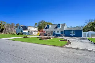 1659 Lincoln Ave, Bohemia, NY 11716 - Photo 4