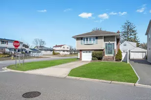 178 5th Ave, West Babylon, NY 11704 - Photo 2