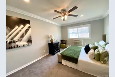 325 Brook Avenue #325-1B, Bay Shore, NY 11706 - Photo 6