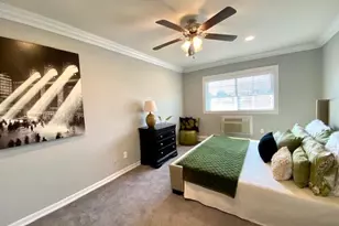 325 Brook Ave, Bay Shore, NY 11706 - Photo 6