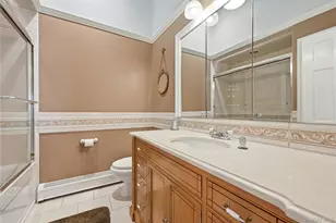 136 Park Ave, Deer Park, NY 11729 - Photo 18