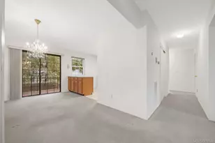 422 Somerset Dr, Pearl River, NY 10965 - Photo 12