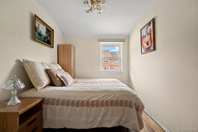 24058 65th Avenue, Little Neck, NY 11362 - Photo 18