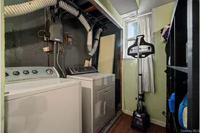 24058 65th Avenue, Little Neck, NY 11362 - Photo 22