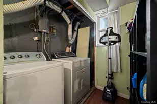 240-58 65th Ave, Little Neck, NY 11362 - Photo 22