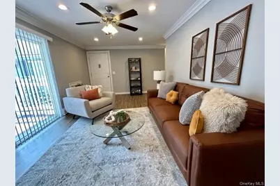 45 Golden Avenue #E01, Deer Park, NY 11729 - Photo 6