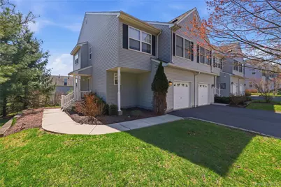 3014 Patrick Henry Court #43, New Windsor, NY 12553 - Photo 2