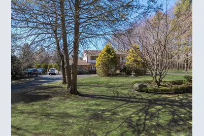[Address not provided], Glen Head, NY 11545 - Photo 4