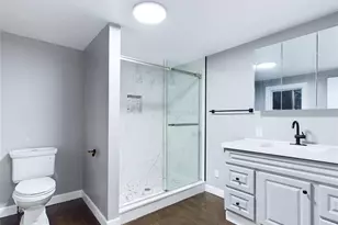 115 Clinton Ave, Patchogue, NY 11772 - Photo 24