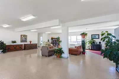 370 W. Broadway #2X, Long Beach, NY 11561 - Photo 30