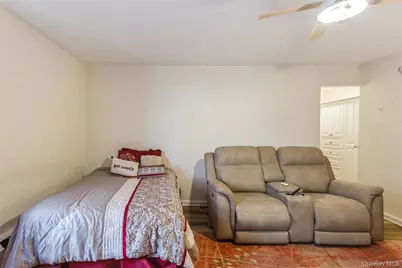 370 W. Broadway #2X, Long Beach, NY 11561 - Photo 12