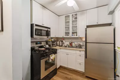 370 W. Broadway #2X, Long Beach, NY 11561 - Photo 6