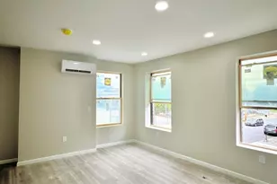 199 Chambers St, Newburgh, NY 12550 - Photo 2