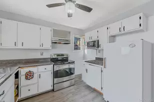 64 Beech Ave, Farmingville, NY 11738 - Photo 10