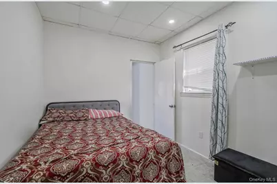 32 Cumberland Place, Valley Stream, NY 11580 - Photo 6