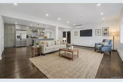 305 S 8th Street, New Hyde Park, NY 11040 - Photo 12