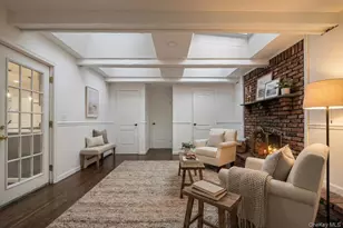 305 S 8th St, New Hyde Park, NY 11040 - Photo 10