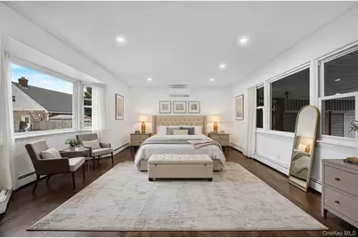 305 S 8th Street, New Hyde Park, NY 11040 - Photo 16