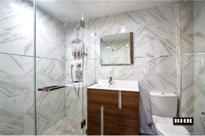 3435 Guider Avenue #5A, Brooklyn, NY 11235 - Photo 10