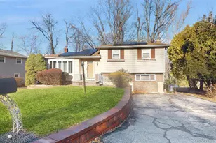 10 Rumbrook Rd, Elmsford, NY 10523 - Photo 2