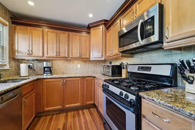 17 Revere Court #2413, Suffern, NY 10901 - Photo 12