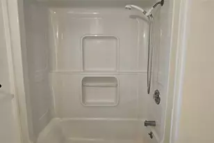 18 Village Ml, Haverstraw, NY 10927 - Photo 14