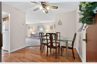 1 Toms Point Lane #3C, Port Washington, NY 11050 - Photo 4