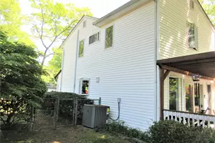 36 N Morris Ave, Farmingville, NY 11738 - Photo 20