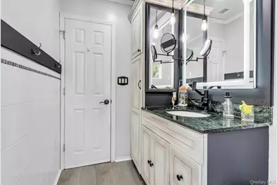 36 N Morris Avenue, Farmingville, NY 11738 - Photo 18