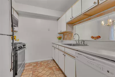 17 Bayberry Drive, Peekskill, NY 10566 - Photo 8