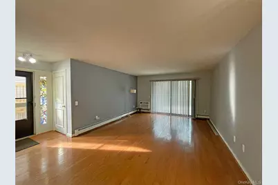 26 Hillside Terrace #F, White Plains, NY 10601 - Photo 2