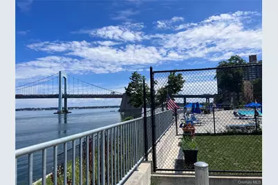 162-01 Powells Cove Boulevard #1M, Whitestone, NY 11357 - Photo 14