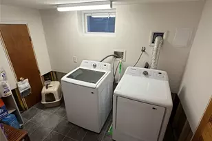 88-02 79th Ave, Glendale, NY 11385 - Photo 22