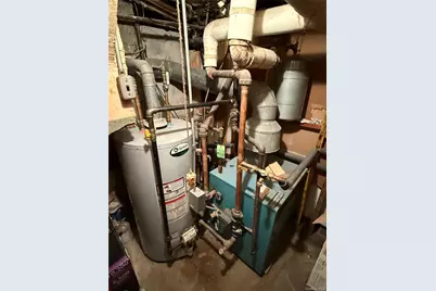 8802 79th Avenue, Glendale, NY 11385 - Photo 26