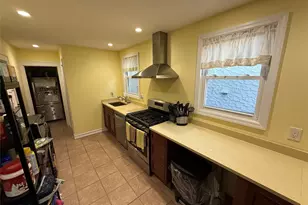 88-02 79th Ave, Glendale, NY 11385 - Photo 10