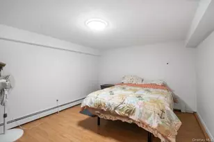 1033 Rosedale Rd, Woodmere, NY 11581 - Photo 24