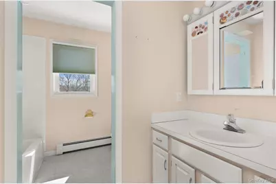 26 Lovell Road, Hampton Bays, NY 11946 - Photo 20