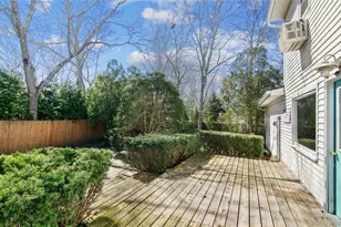 26 Lovell Rd, Hampton Bays, NY 11946 - Photo 4