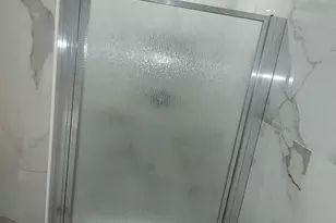 8 Dee Pl, Huntington Station, NY 11746 - Photo 2