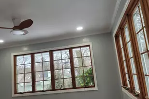 8 Dee Pl, Huntington Station, NY 11746 - Photo 12