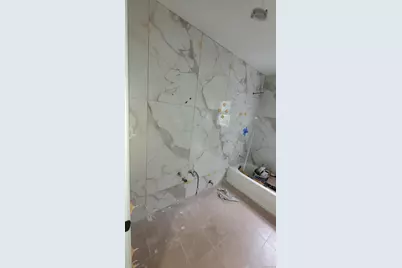 8 Dee Place, Huntington Station, NY 11746 - Photo 4